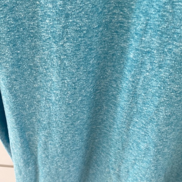 Lane Bryant V-neck T-shirt with flutter sleeves size 22/24 - Picture 3 of 4